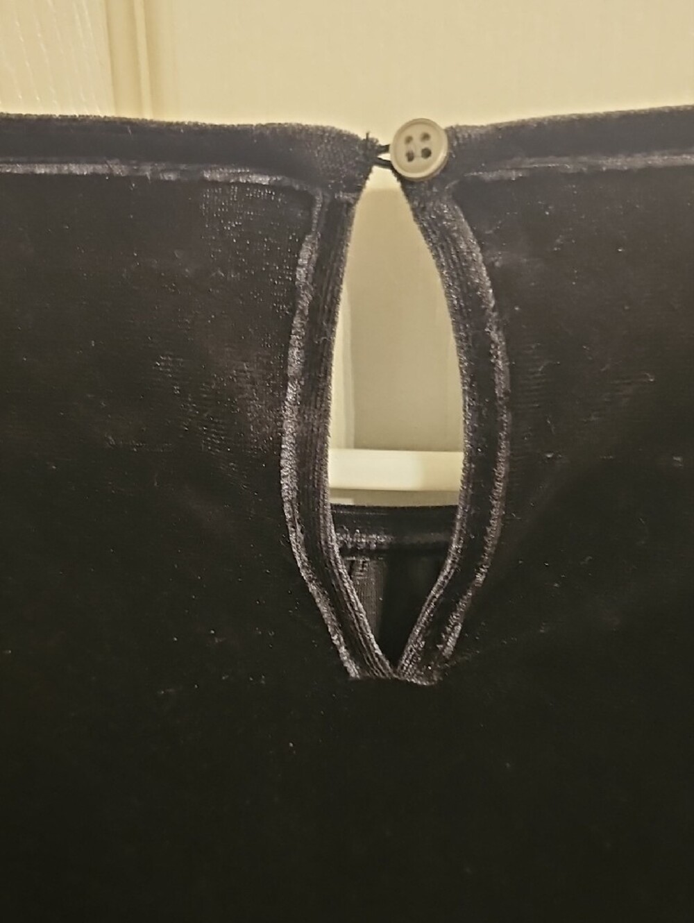 LOFT Black Velvet Puff Sleeve Blouse - Picture 6 of 6